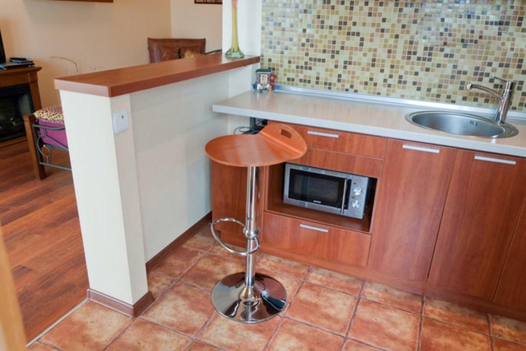 Modern Apartment With Panoramic View Near Metro 23August Kharkiv Eksteriør bilde